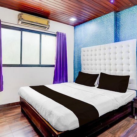 Hotel O The Om Sai Residency Bombay Exterior foto