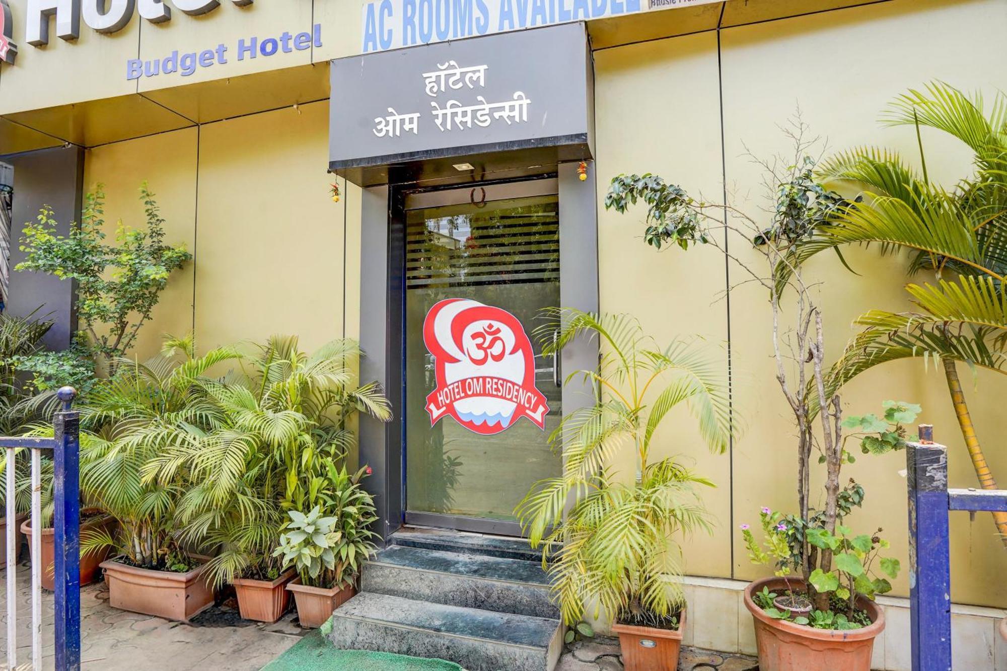 Hotel O The Om Sai Residency Bombay Exterior foto