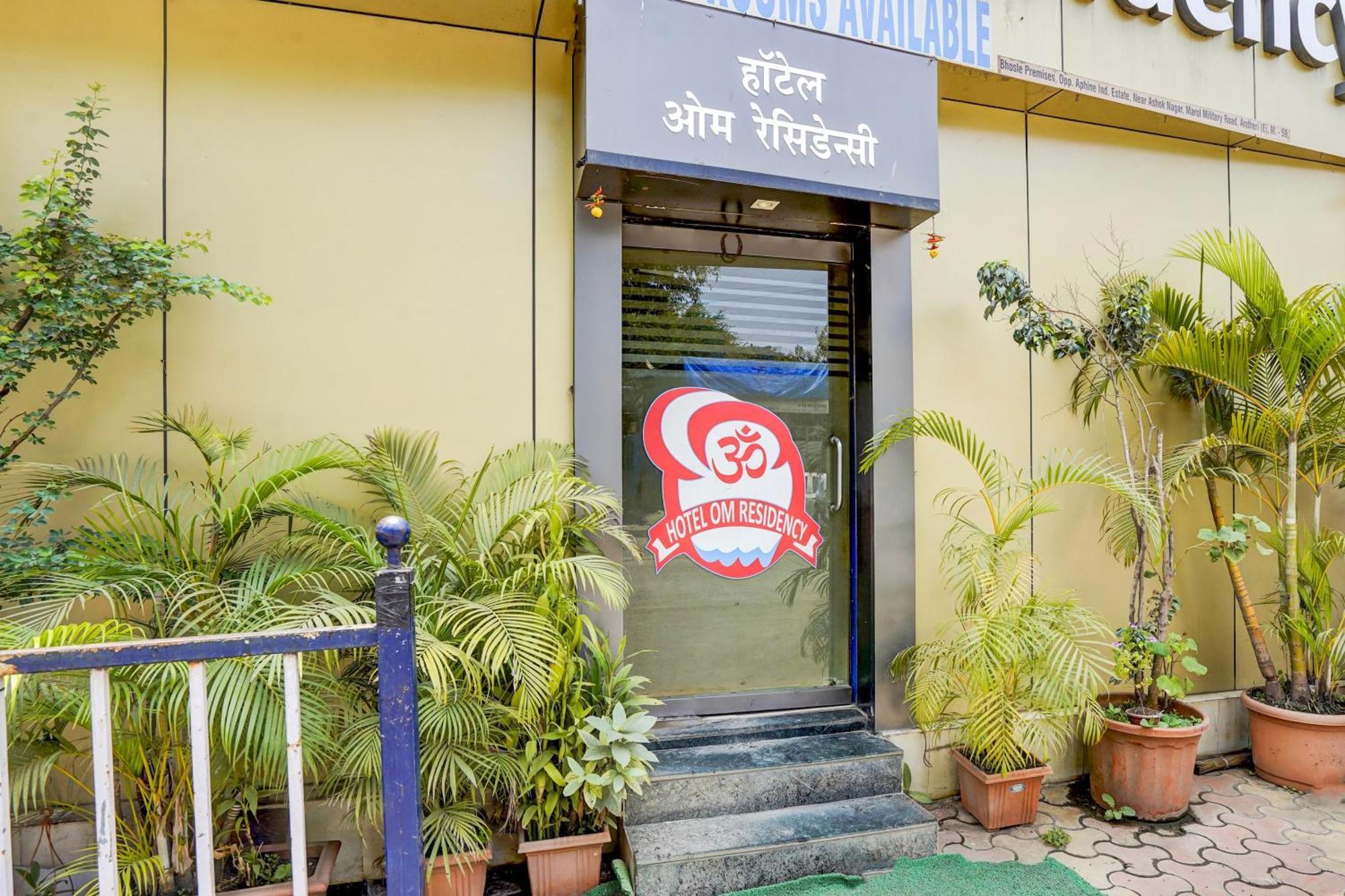 Hotel O The Om Sai Residency Bombay Exterior foto